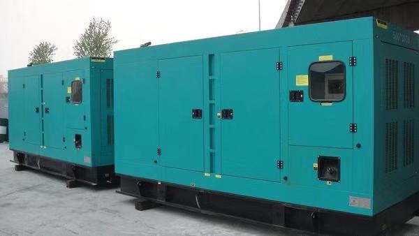 杭州西湖康明斯400kw大型柴油二手发电机组